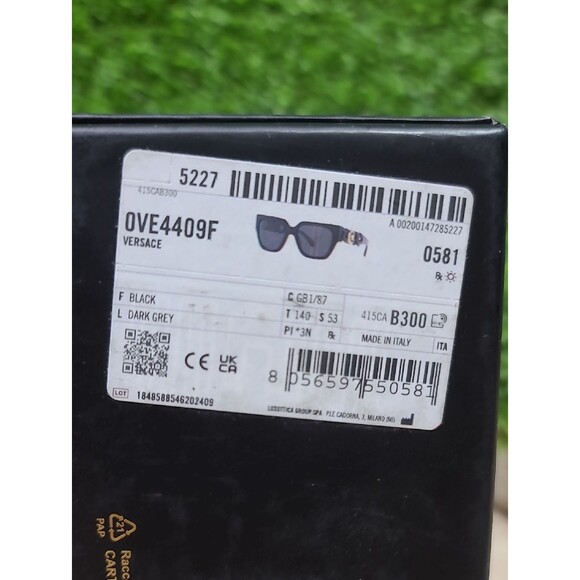 Versace VE4409 Medusa Chain Square Sunglasses / NWT New in Box main image 7